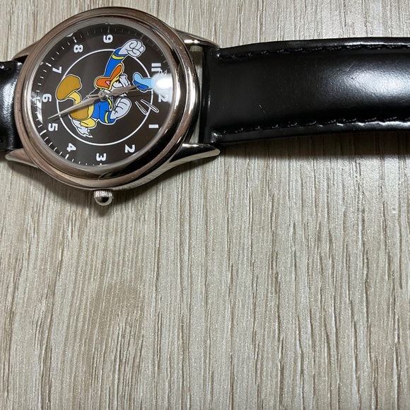 Fossil Disney Donald Duck Watch Women Silver Tone Mood Changing Dial - Picture 10 of 15